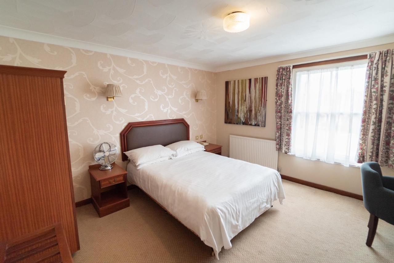 Littlebury Hotel Бістер Екстер'єр фото