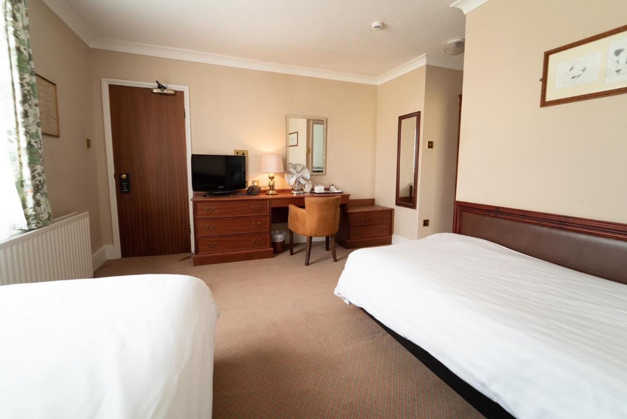 Littlebury Hotel Бістер Екстер'єр фото